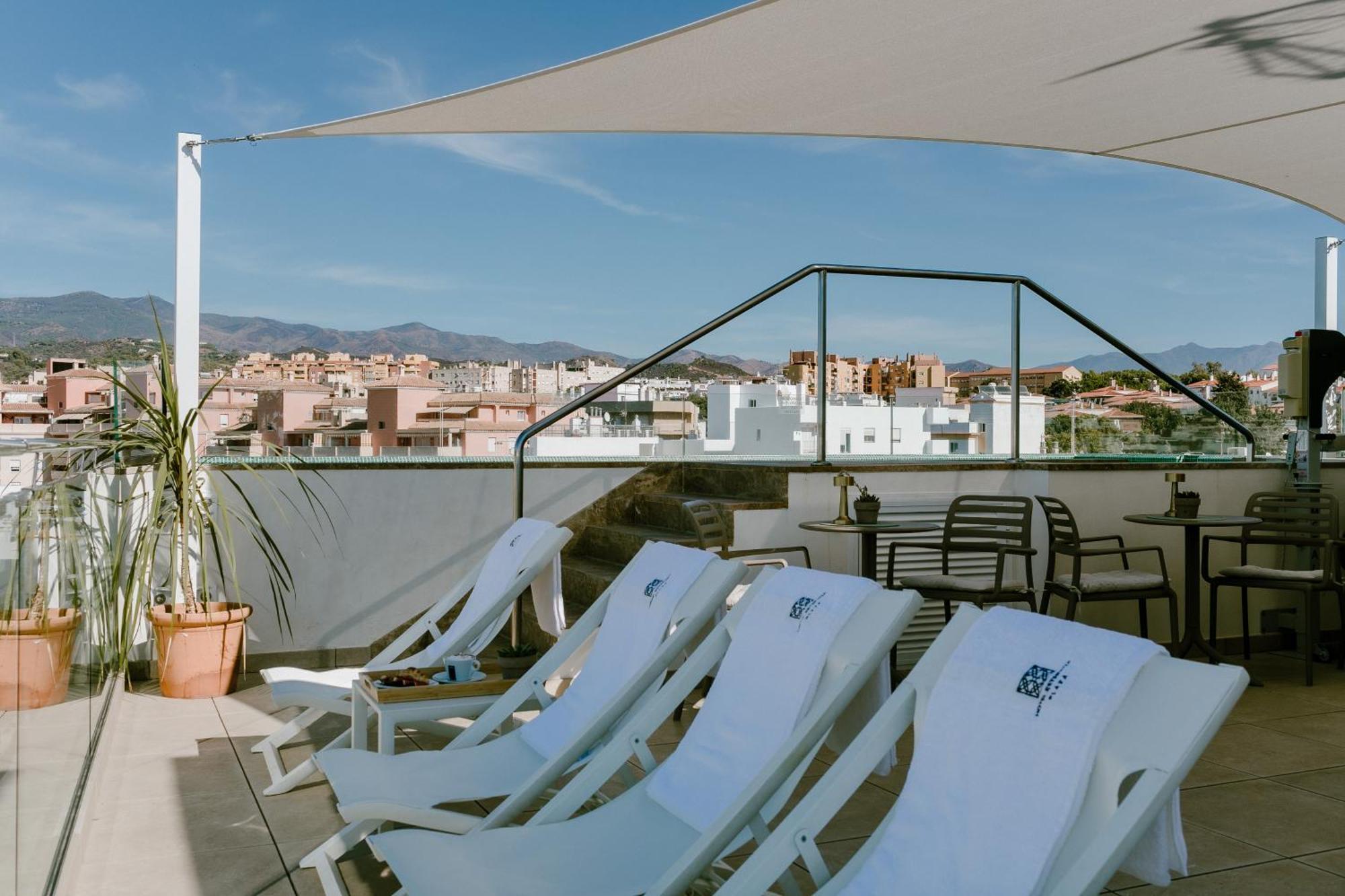 Hotel Estepona Plaza Εξωτερικό φωτογραφία