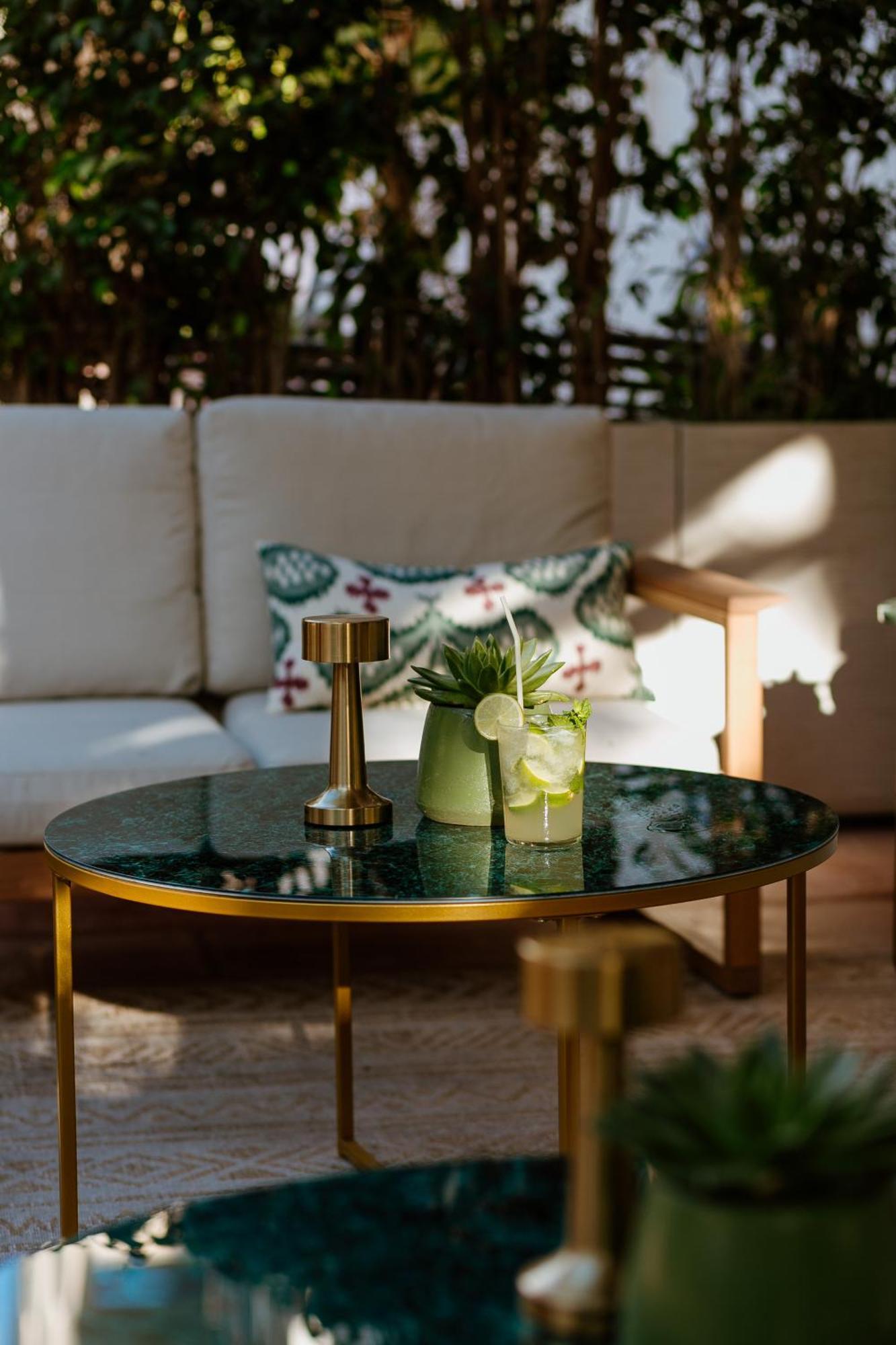 Hotel Estepona Plaza Εξωτερικό φωτογραφία